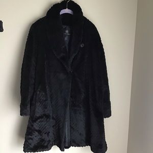 Alpine Studio Faux Fur